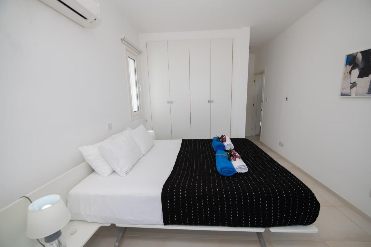 Jasmine Sea Front Villa プロタラス エクステリア 写真